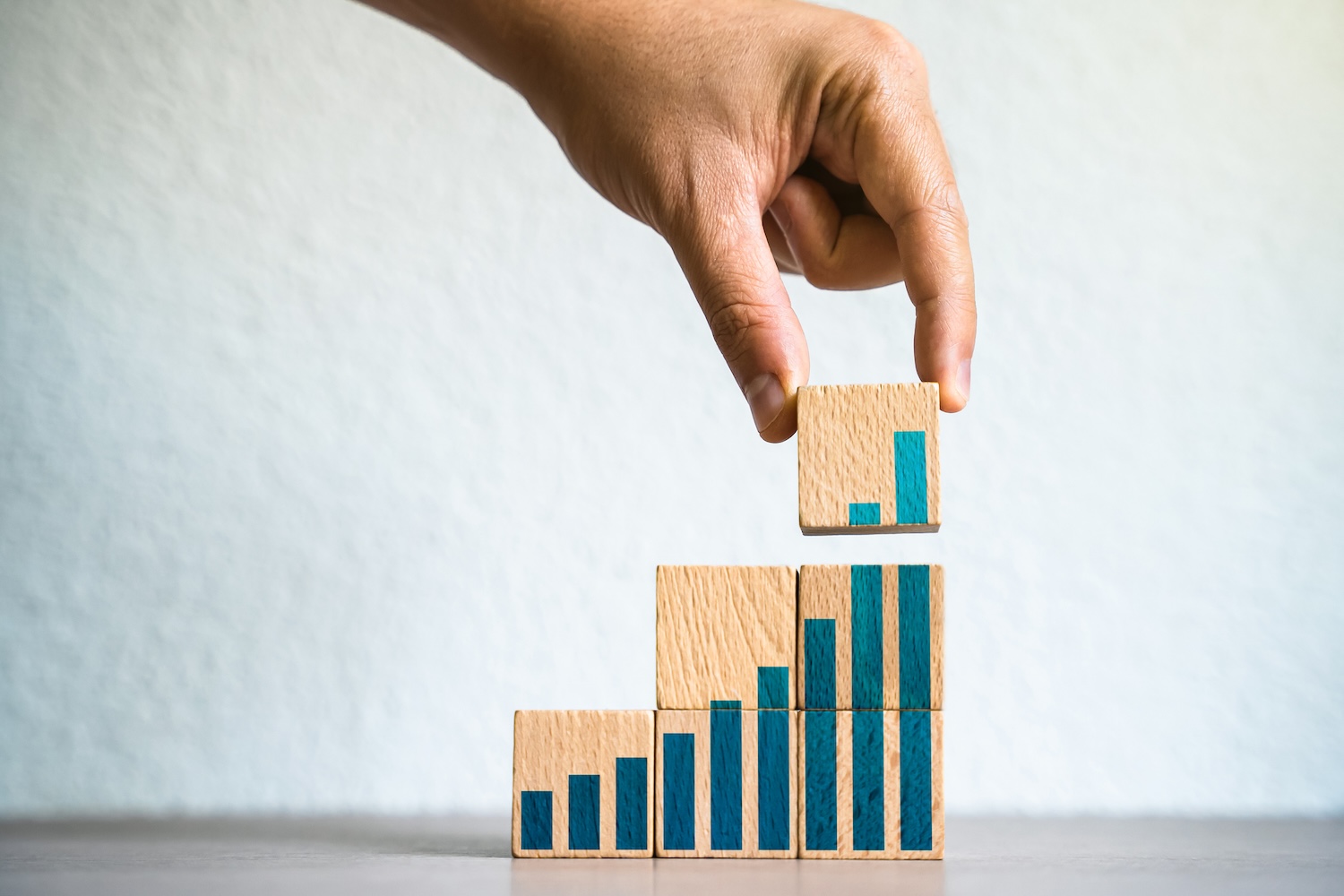 Social Return on Investment (SROI): A Nonprofit’s Guide To Proving and Improving Impact